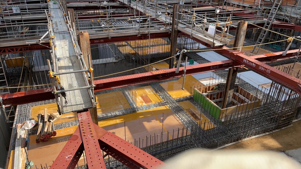 型枠施工現場写真_神戸市中央区施設建設現場④