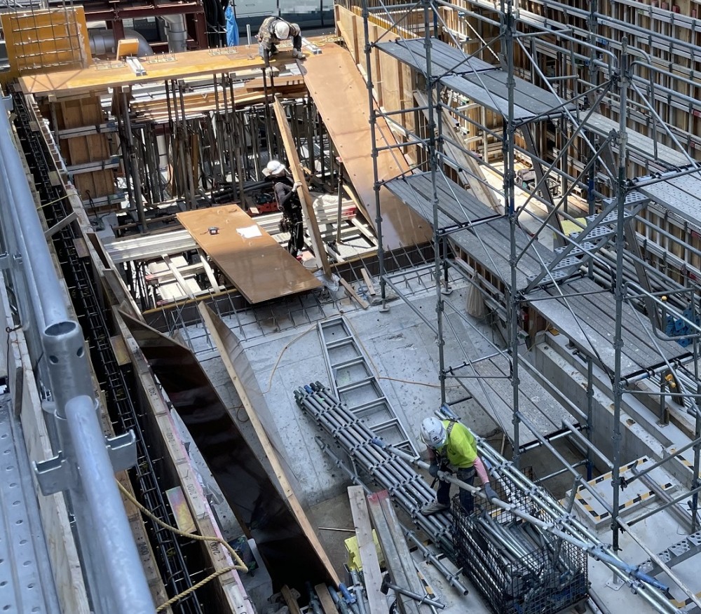 型枠施工の現場から_神戸市中央区施設建設現場⑦